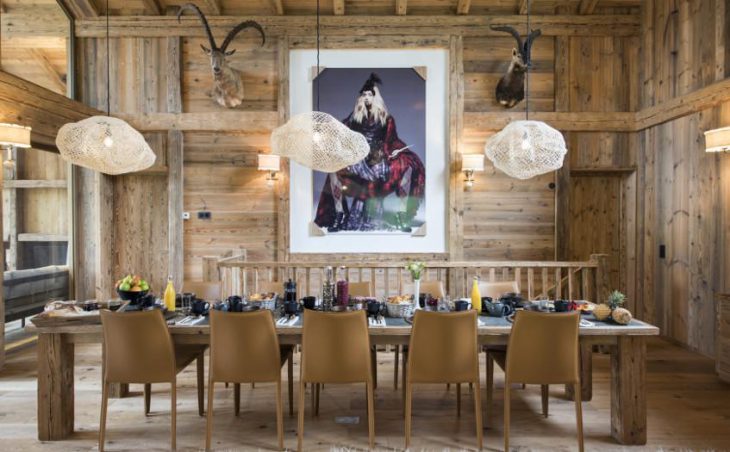 Chalet Inoko, Val d'Isere, Dining Table